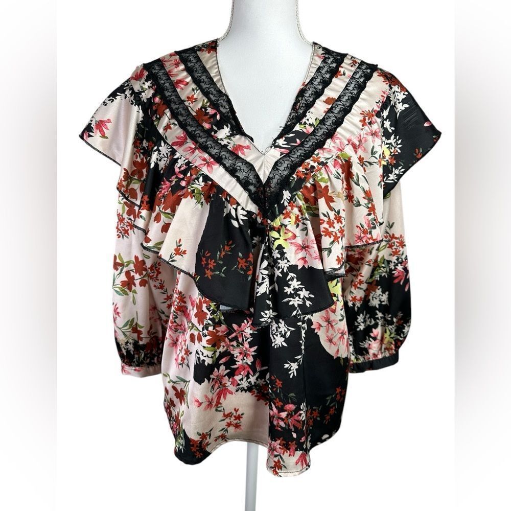 AA & ZZ Multicolor RUFFLED FLORAL PRINT V- Neck LACE Size L Black and Pink
